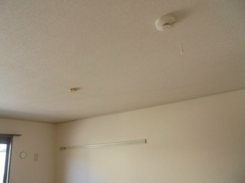 写真は102号室です（参考） 三才パレスA