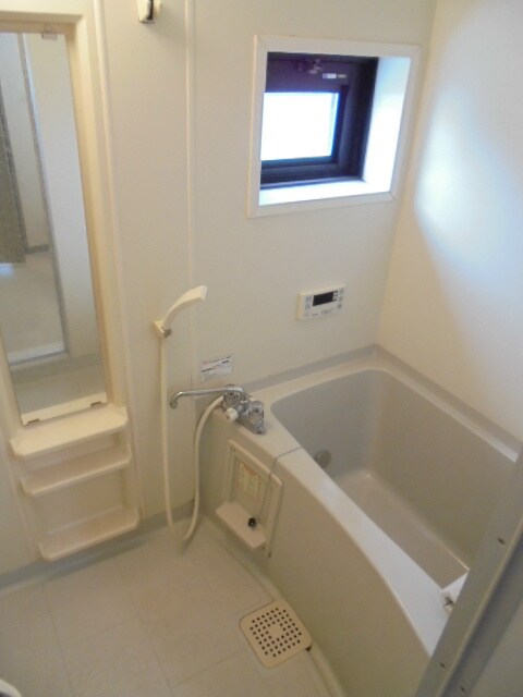 ※写真は別号室です コンフォート轟A