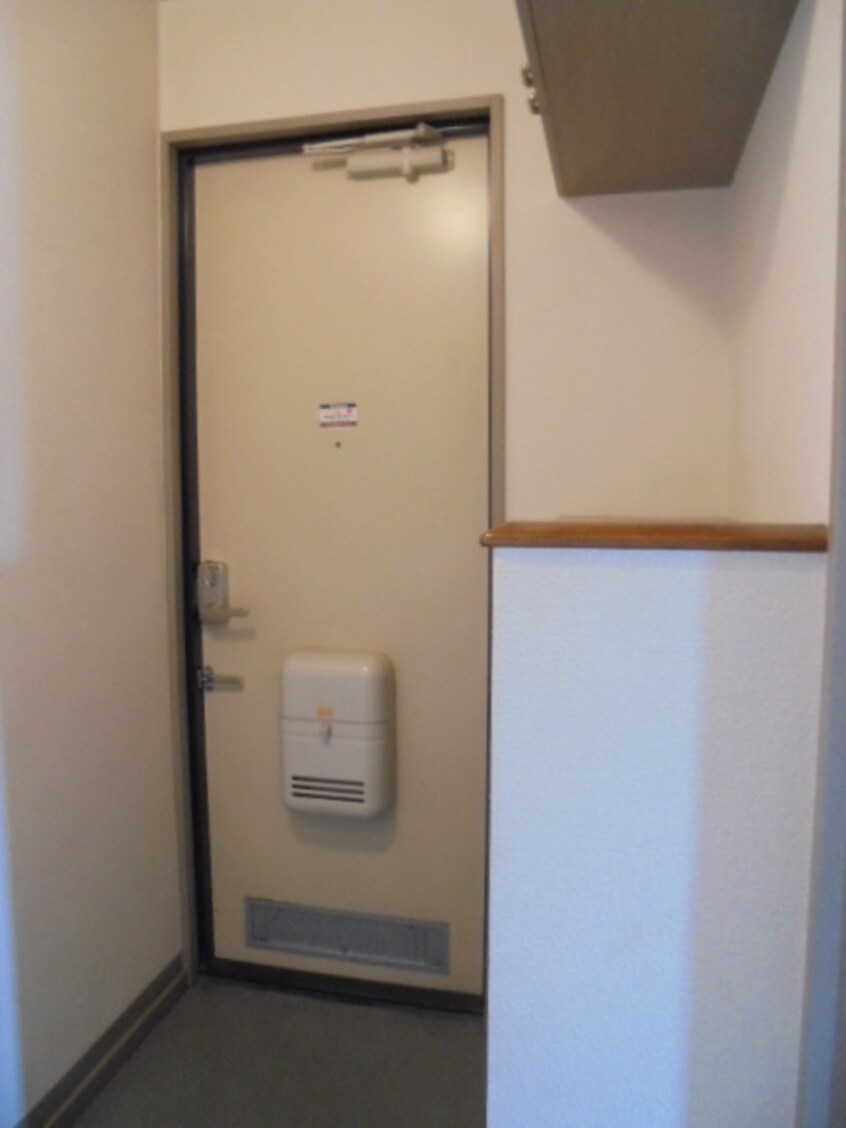 ※写真は別号室です コンフォート轟A