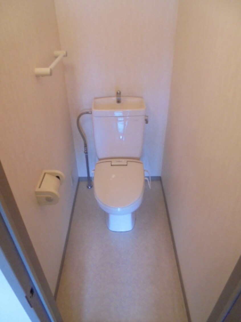 ※写真は別号室です コンフォート轟A