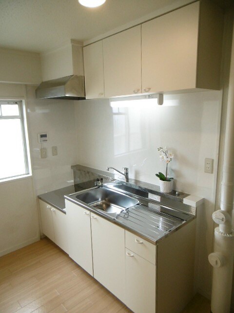 ※写真は408号室のお部屋です。 Astour（エストゥール）