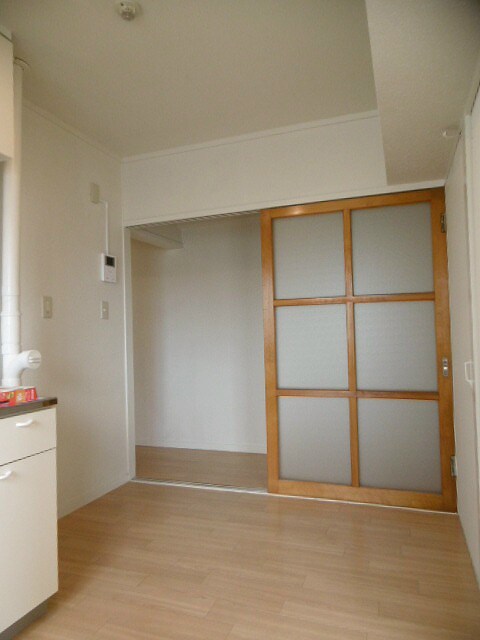 ※写真は408号室のお部屋です。 Astour（エストゥール）