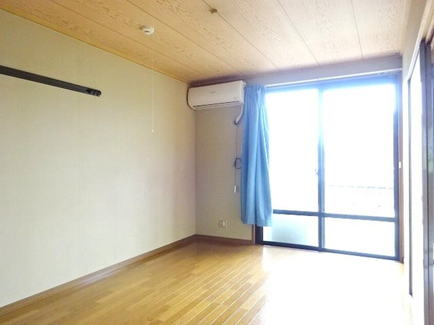 写真は202号室です（参考） ベル・コーポ