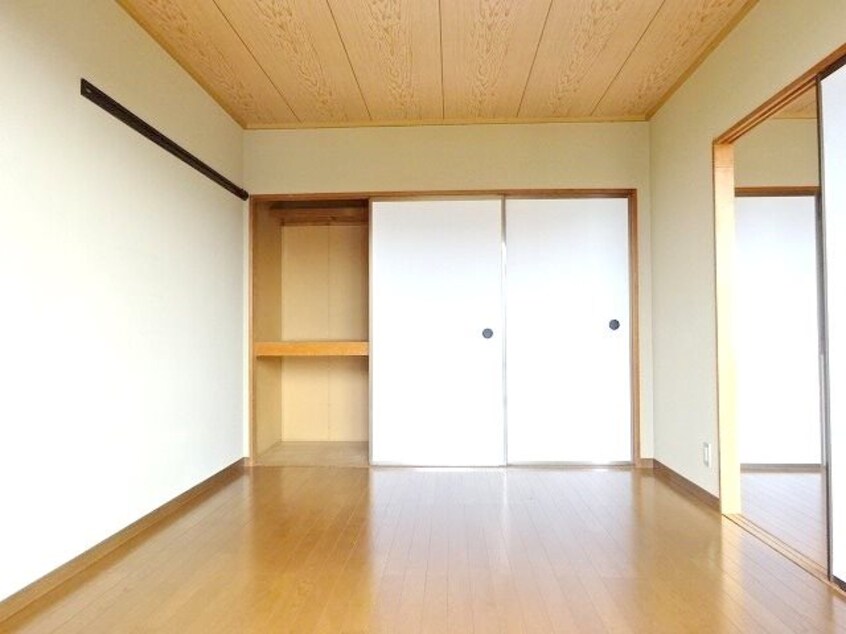 写真は202号室です（参考） ベル・コーポ