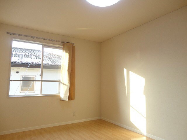 ※写真は別号室です（反転） グリーンマウント本城Ｗ棟