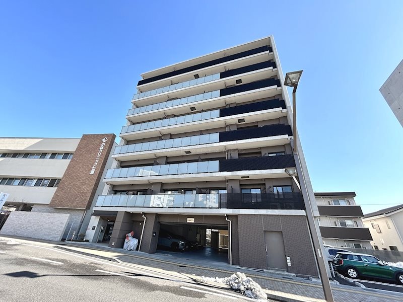  長野電鉄長野線/市役所前駅 徒歩9分 3階 築8年