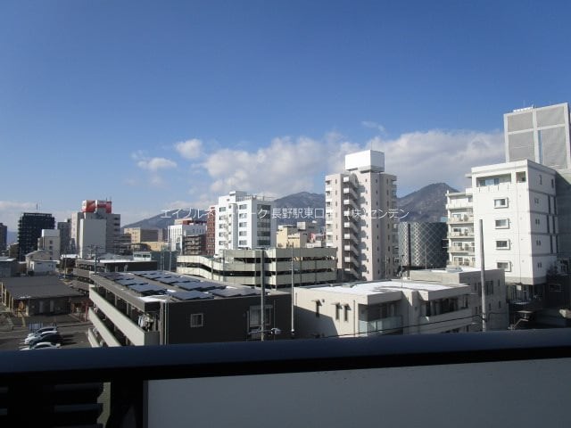  長野電鉄長野線/市役所前駅 徒歩9分 3階 築8年