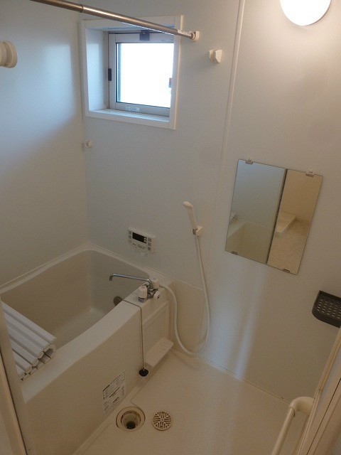  アネーロ　マリ