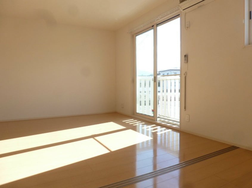  アネーロ　マリ