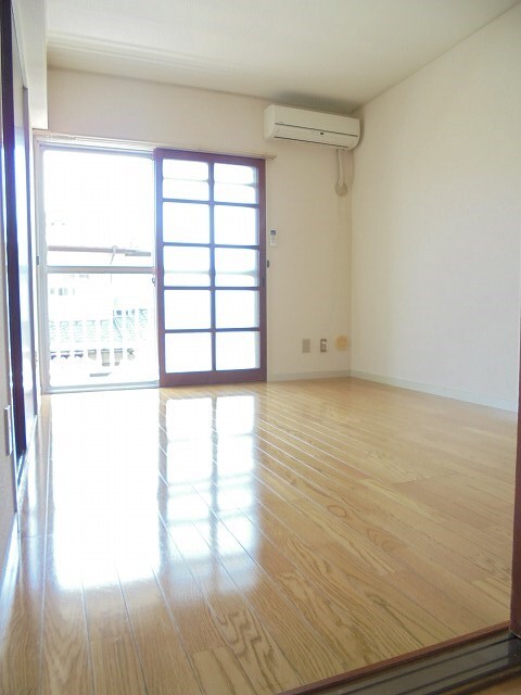 写真は206号室です（参考） サンハイツ小林