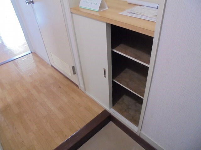 写真は206号室です（参考） サンハイツ小林