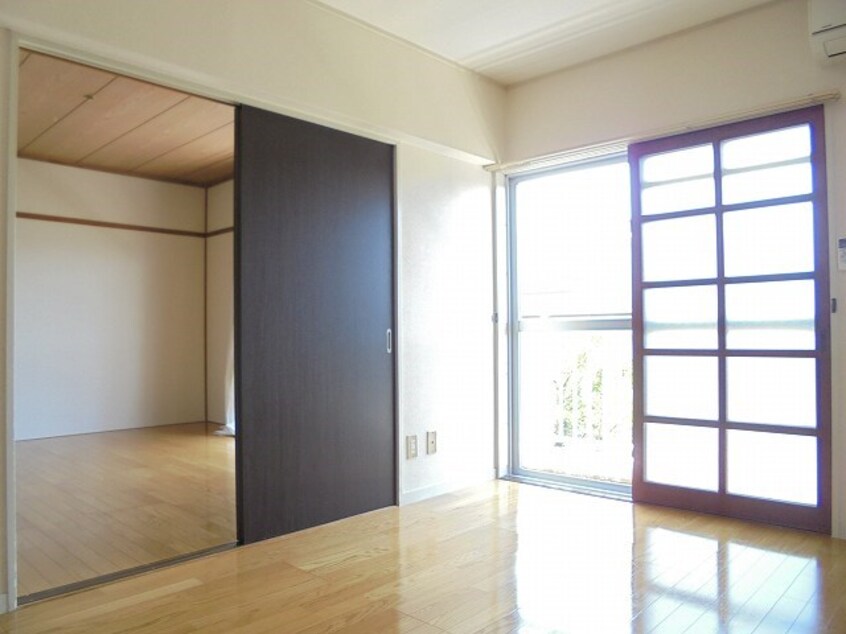 写真は206号室です（参考） サンハイツ小林