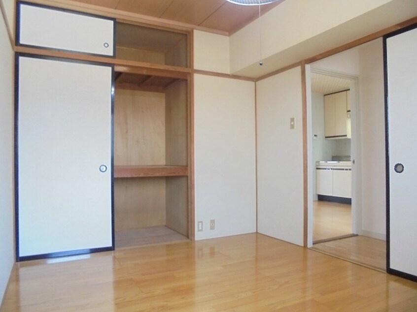 写真は206号室です（参考） サンハイツ小林