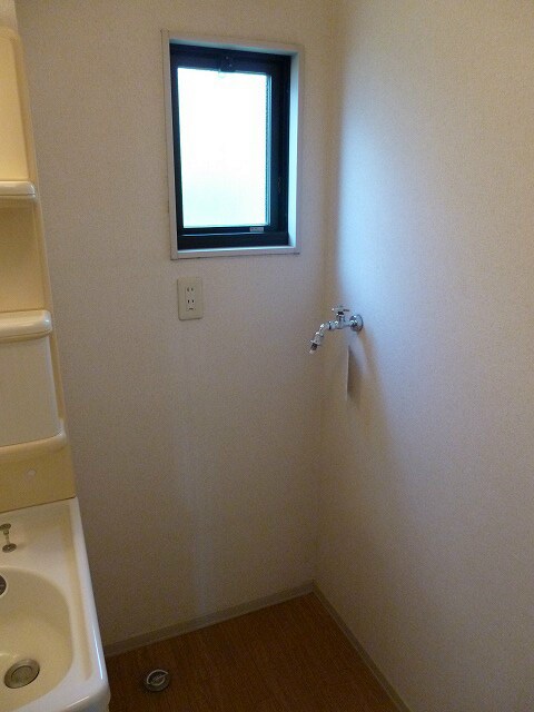 洗濯機置き場 フレグランスよこやま