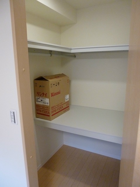 写真は201号室です。（参考） 信越本線/安茂里駅 徒歩7分 2階 築11年