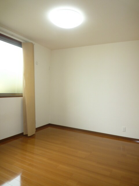 ※写真は101号室です（反転） クレドール三輪Ｗ棟