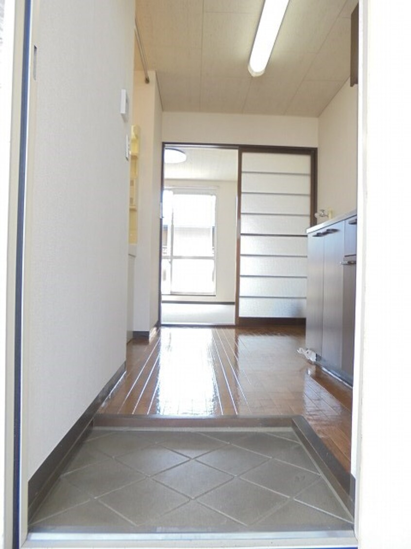 写真は101号室です（参考） ベルエポックいなだ