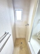 ※写真は201号室のものです。（参考） ハイツサンフローレ
