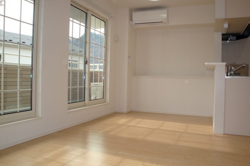 ※写真は別部屋のものです。（参考） クオーレ