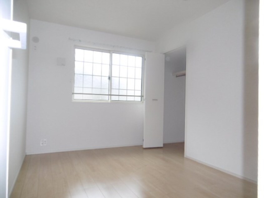 ※写真は別部屋のものです。（参考） クオーレ