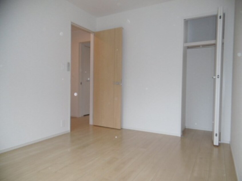 ※写真は別部屋のものです。（参考） クオーレ