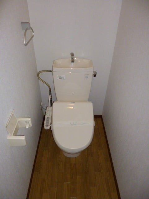 ※写真は203号室です。ご参考下さい。 信越本線/長野駅 徒歩17分 3階 築22年