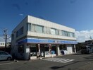 ﾛｰｿﾝ 長野善光寺下店(コンビニ)まで377m アブリール三輪田町