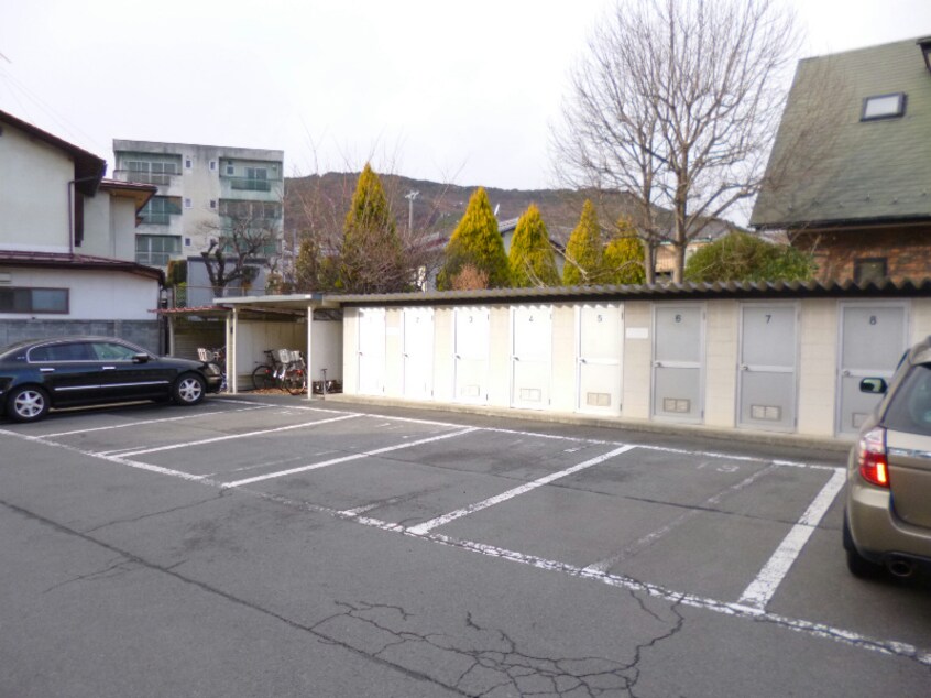  アパルトマン上松