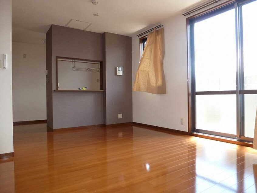 写真は101号室です（参考） バリュージュ田中IIＢ棟