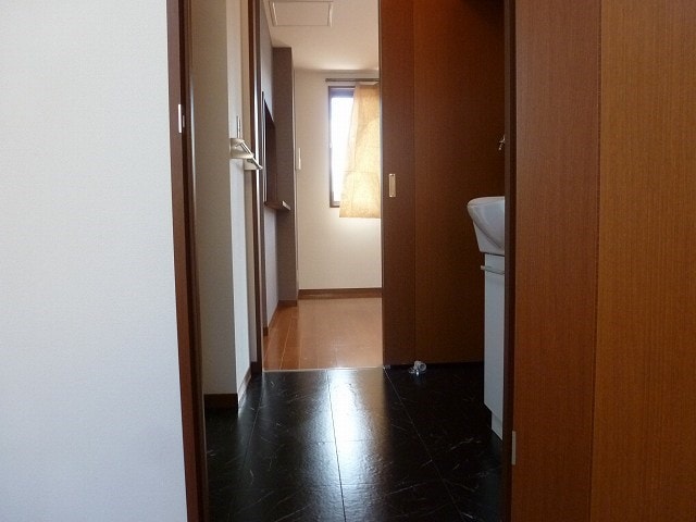 写真は101号室です（参考） バリュージュ田中IIＢ棟