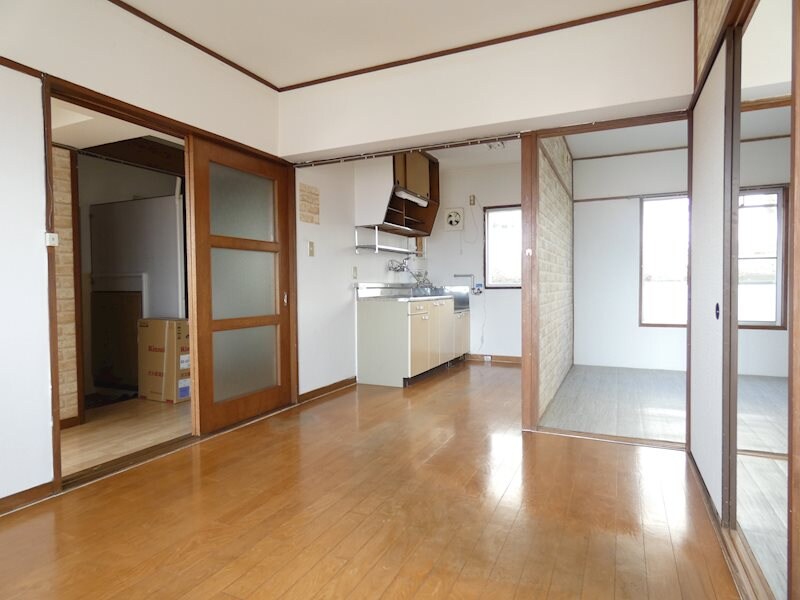 ※写真は別号室です（参考） ヒルトップ長野4号棟