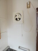 ※写真は別号室です（参考） ヒルトップ長野4号棟