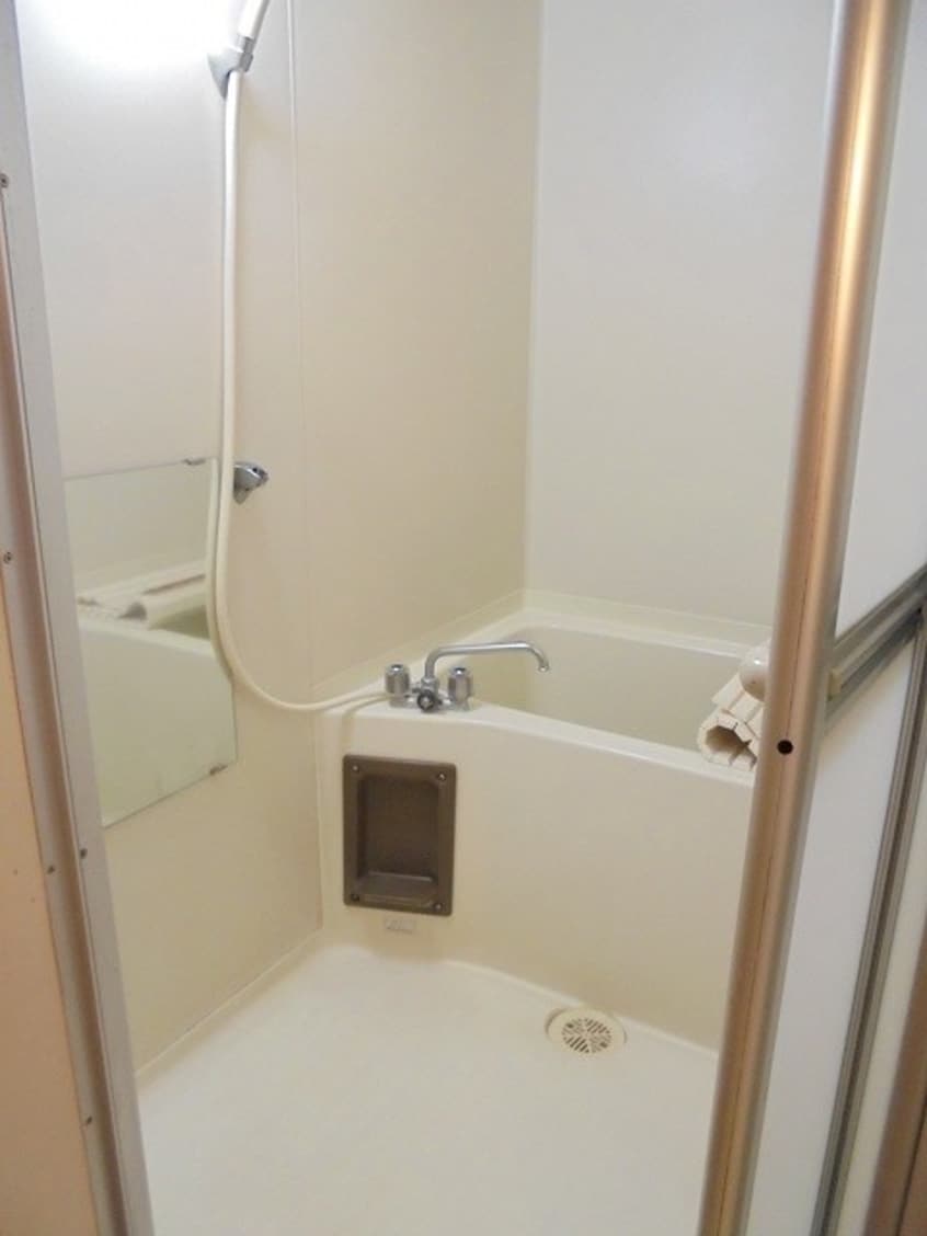 写真は202号室です（参考） 徳間コーポ