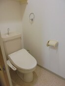 写真は303号室です（参考） ＮＥＷ　ＨＯＵＳＥ・とくなが