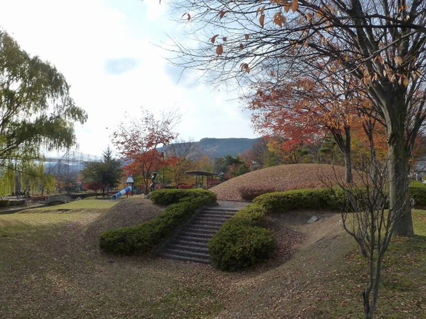 緑ヶ丘公園(公園)まで937m セジュールよろこびＣ棟