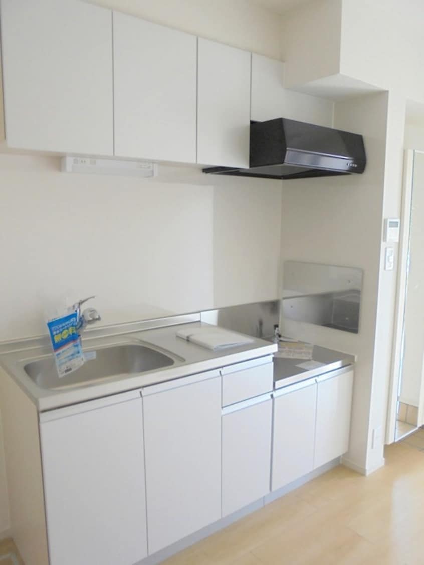 写真は102号室です（参考） エルヴィータ