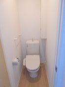 写真は102号室です（参考） エルヴィータ