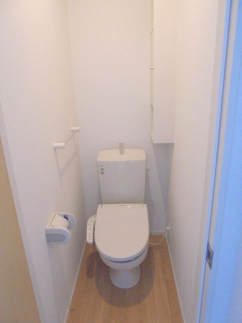 写真は102号室です（参考） エルヴィータ