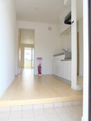 写真は102号室です（参考） エルヴィータ