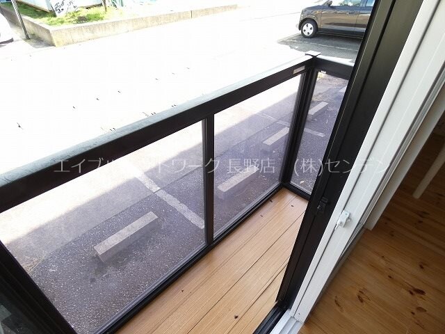 写真は101号室です（参考） 上野ハイツ