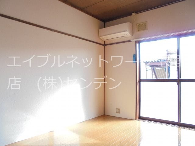 ※写真は別部屋のものです。（参考） 上千田ハイツB棟