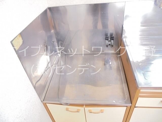 ※写真は別部屋のものです。（参考） 上千田ハイツB棟