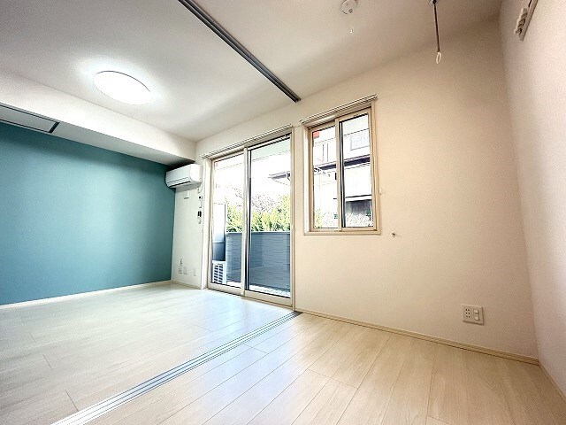 写真は102号室です（参考） エスポワール栗田