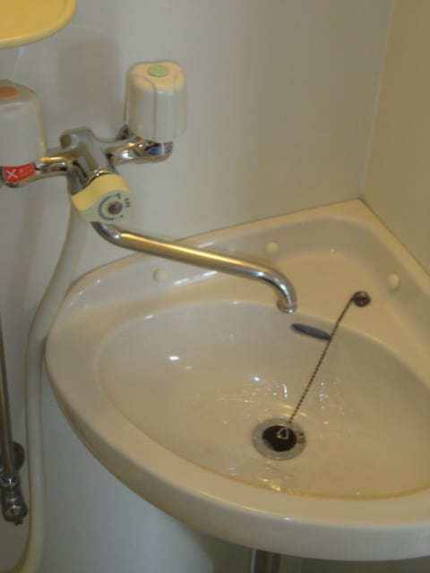 写真は103号室 グリーンハイツ高野