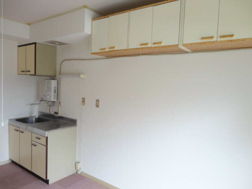 写真は103号室 グリーンハイツ高野