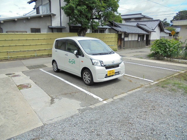  グリーンハイツ上高田