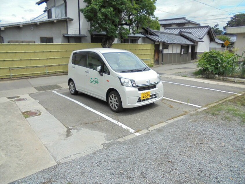  グリーンハイツ上高田