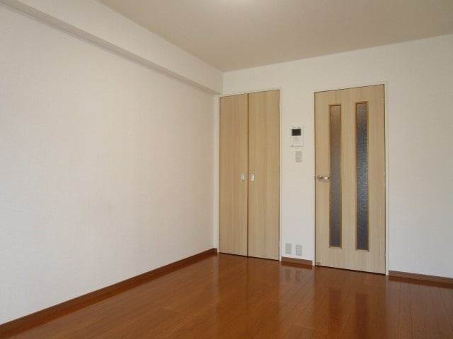 写真は218号室です（参考） ダイアパレス長野大通り