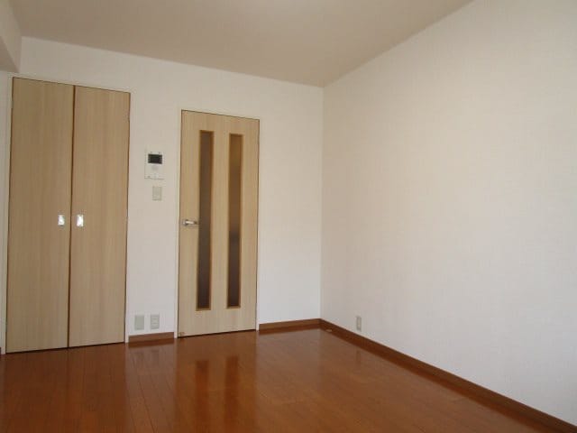 写真は218号室です（参考） ダイアパレス長野大通り