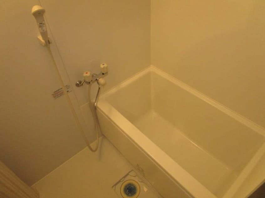 写真は218号室です（参考） ダイアパレス長野大通り